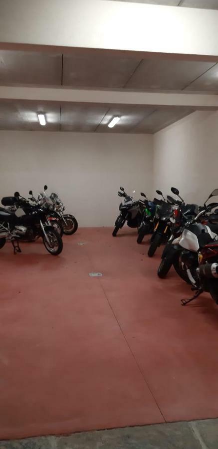 Breglia Hotel 2*